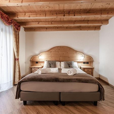 Hotel Sasso Rosso Commezzadura Εξωτερικό φωτογραφία