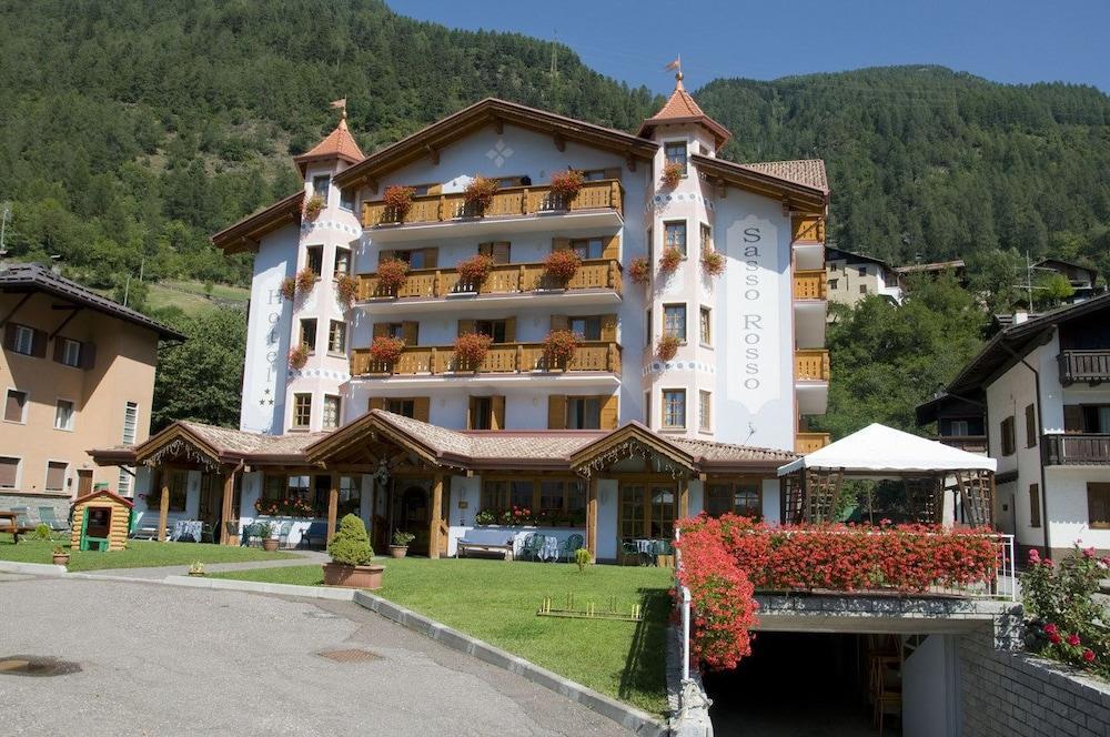 Hotel Sasso Rosso Commezzadura Εξωτερικό φωτογραφία